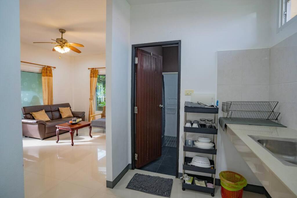 Little Yellow House- Aonang Holiday home Ao Nang
