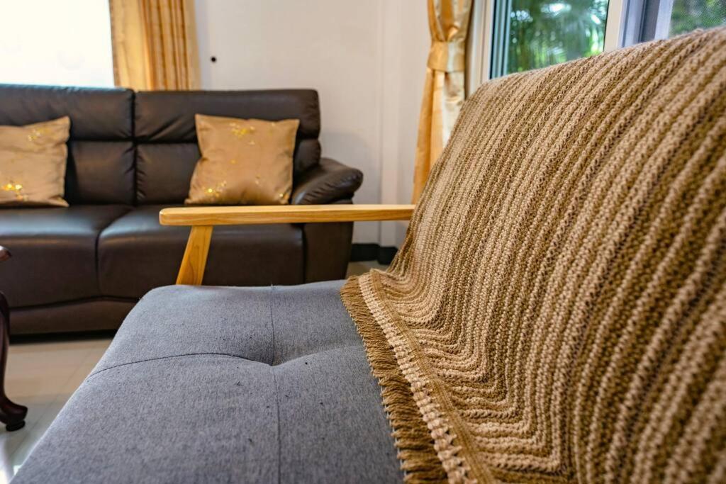 Casa vacanze Little Yellow House- Aonang *